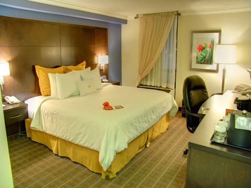 Hotel Crowne Plaza Toronto Airport By Ihg Exteriér fotografie